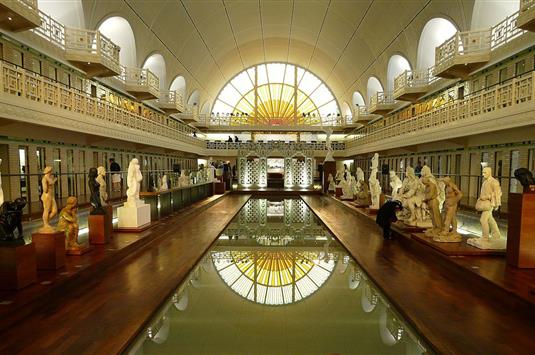 La Piscine, musée d'art et d'histoire à Roubaix  Par Camster2 — Travail personnel, CC BY-SA 3.0, https://commons.wikimedia.org